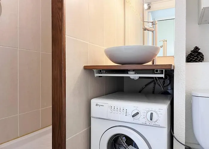 Duplex Calme 4 Pers, Parking Prive, A Deux Pas De La - - Fr-1-251-500